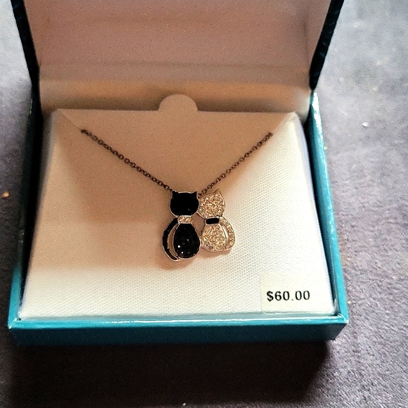 Crystal Cat necklace - Picture 1 of 1